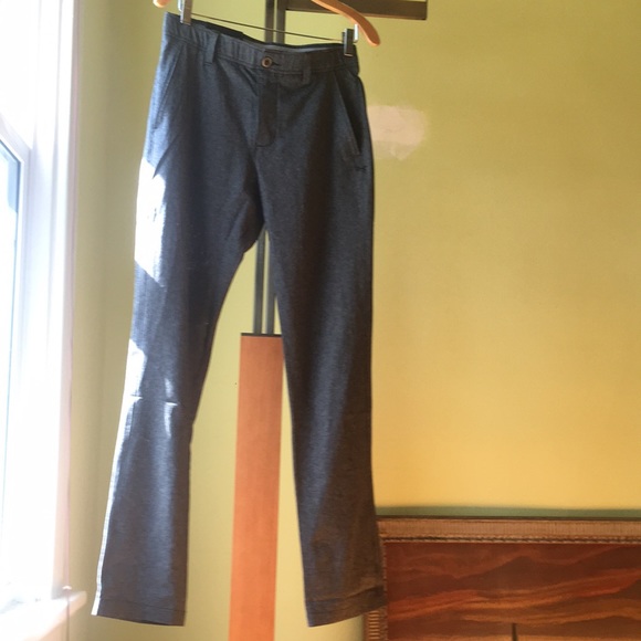 NEW WITH TAGS! UNDER ARMOR mens 30/32 pants - Picture 5 of 6